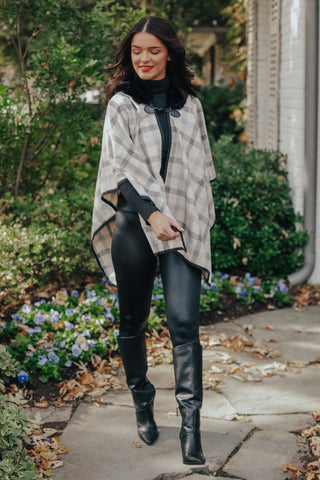 Houndstooth Sleeveless Sweater Vest (black)